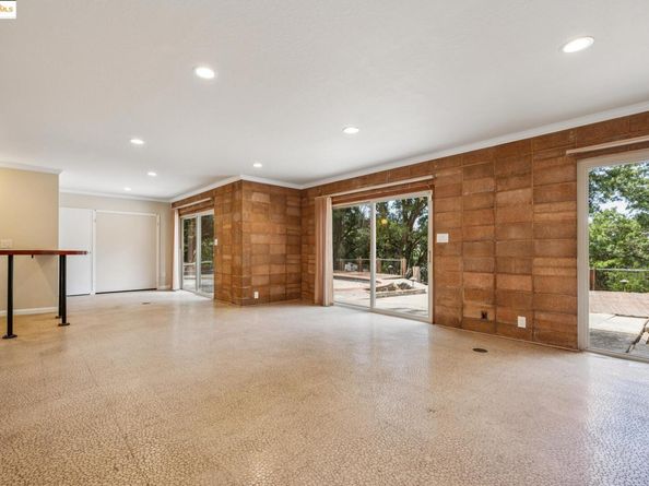 5201 Alhambra Valley Rd, Martinez CA 94553
