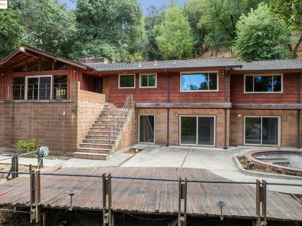 5201 Alhambra Valley Rd, Martinez CA 94553