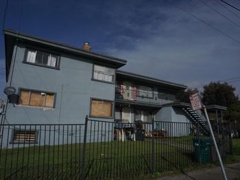 2805 106Th Ave
