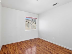 7318 Bower Ln, Dublin CA 94568