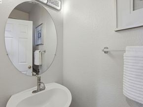 7318 Bower Ln, Dublin CA 94568