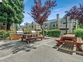 150 Reflections Drive 13, San Ramon CA 94583