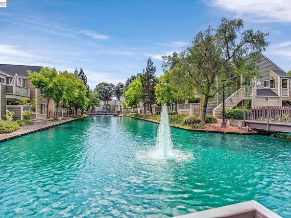 150 Reflections Drive 13, San Ramon CA 94583