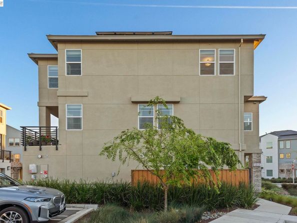 6065 Bullion Ln, Dublin CA 94568