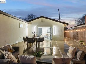 6332 Rockrose Dr, Newark CA 94560