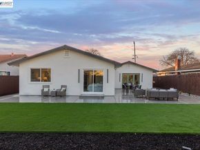 6332 Rockrose Dr, Newark CA 94560