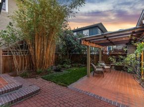 360 Alcatraz Ave, Oakland CA 94618