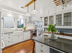 360 Alcatraz Ave, Oakland CA 94618