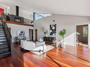 6353 Skyline Blvd, Oakland CA 94611