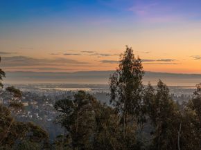 6353 Skyline Blvd, Oakland CA 94611