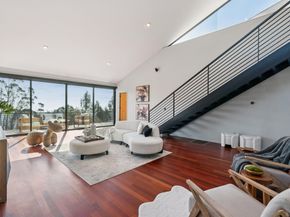 6353 Skyline Blvd, Oakland CA 94611