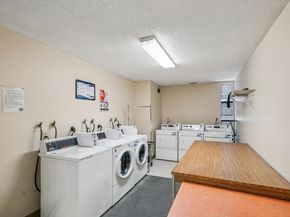 85 Vernon St 208, Oakland CA 94610