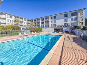 8 Admiral Dr A238, Emeryville CA 94608