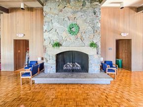 8 Admiral Dr A238, Emeryville CA 94608