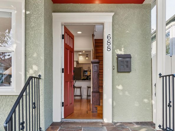 688 57th ST, Oakland CA 94609