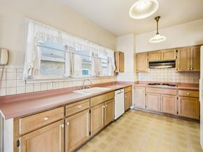 361 Hanover Avenue, Oakland CA 94606