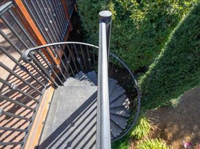 9400 Mountain Blvd, Oakland CA 94605