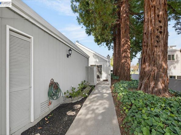 7543 Maywood Dr, Pleasanton CA 94588