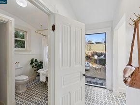 2423 10Th St, Berkeley CA 94710