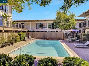 2133 Donald Dr 9, Moraga CA 94556