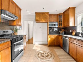 6021 Monadnock Way, Oakland CA 94605