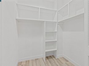 390 Guttenberg St, Daly City CA 94014