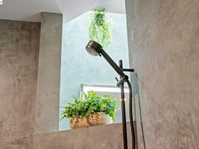 5883 Margarido Dr, Oakland CA 94618