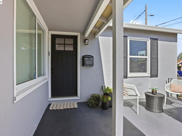 16129 Via Pinale, San Lorenzo CA 94580