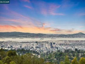 7075 Elverton Dr, Oakland CA 94611