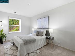 7075 Elverton Dr, Oakland CA 94611