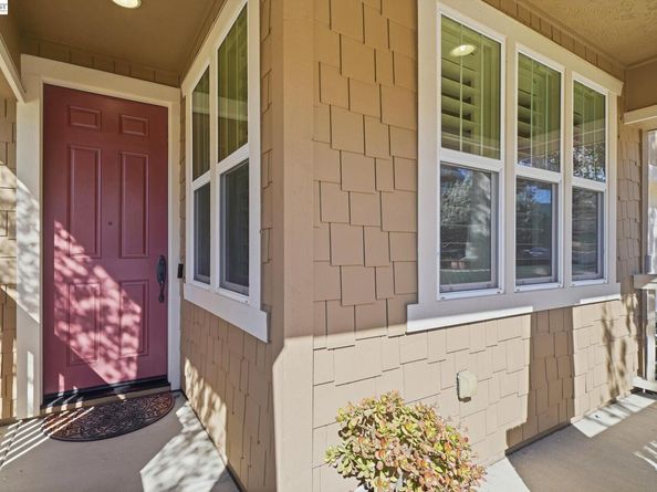 4958 Trescott Ct, Dublin CA 94568
