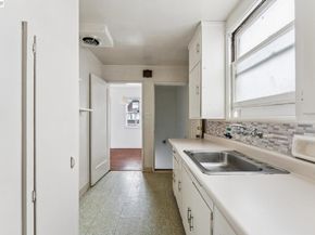 2643 Stuart St, Berkeley CA 94705