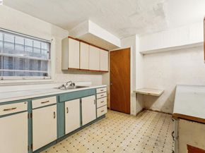 2643 Stuart St, Berkeley CA 94705