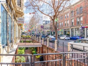 809 Clay St, Oakland CA 94607