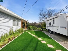 9 Morello Heights Dr, Martinez CA 94553