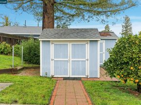 9 Morello Heights Dr, Martinez CA 94553