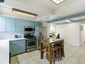 9 Morello Heights Dr, Martinez CA 94553