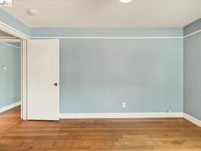 6386 Dana St, Oakland CA 94609