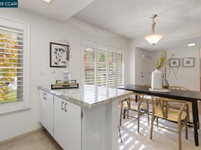 1501 Skycrest Dr 3, Walnut Creek CA 94595