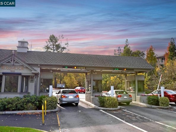 1501 Skycrest Dr 3, Walnut Creek CA 94595