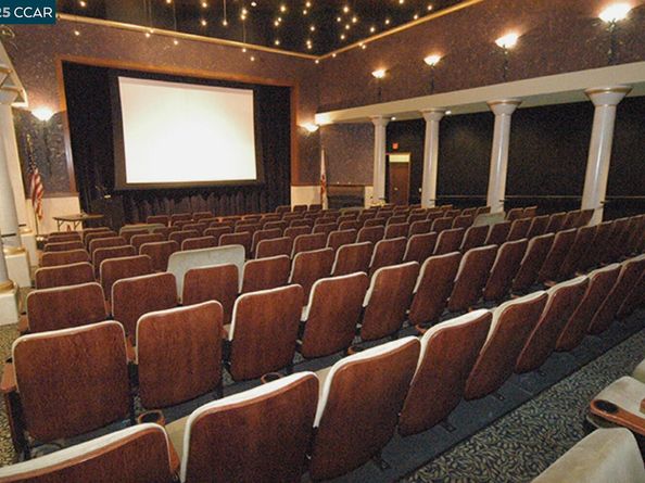 1501 Skycrest Dr 3, Walnut Creek CA 94595