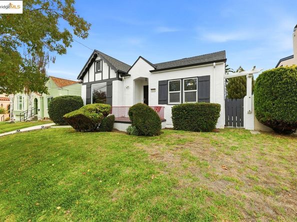 5230 Hillen Dr, Oakland CA 94619