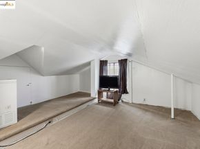 5230 Hillen Dr, Oakland CA 94619