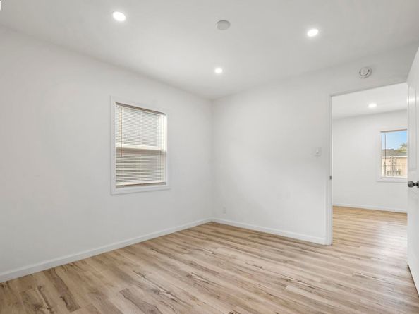 9028 A St, Oakland CA 94603