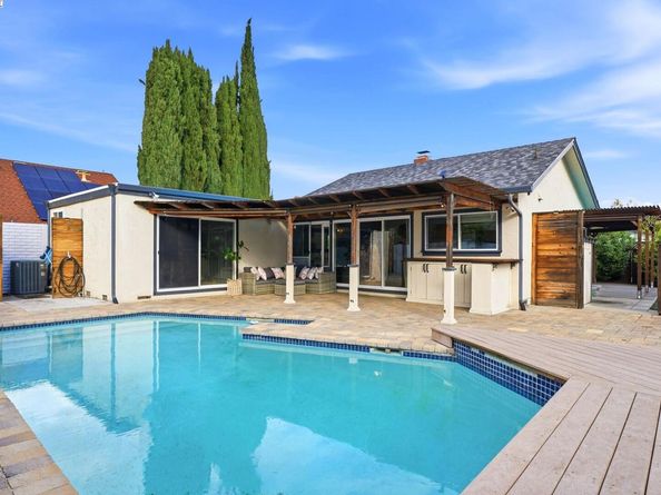 668 Buckeye Drive, Livermore CA 94551