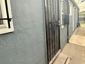 10600 Pippin St, Oakland CA 94603