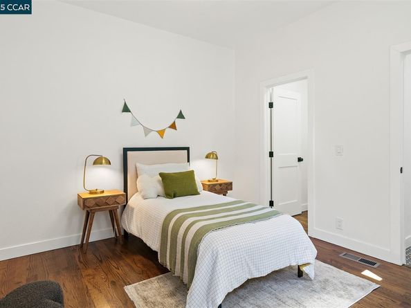 2703 Mathews St, Berkeley CA 94702
