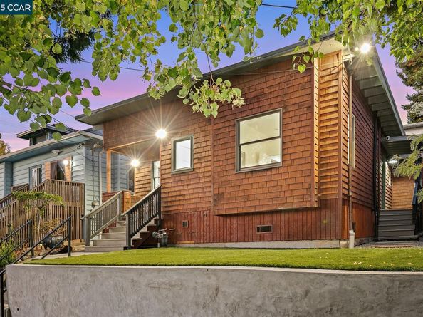 2703 Mathews St, Berkeley CA 94702