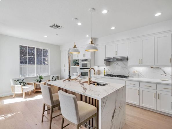 37811 Fernwood Ct, Fremont CA 94538