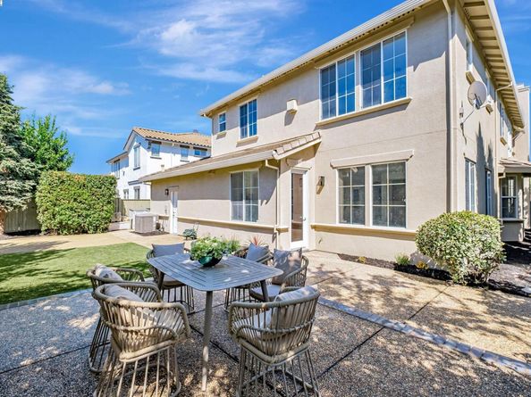 37811 Fernwood Ct, Fremont CA 94538